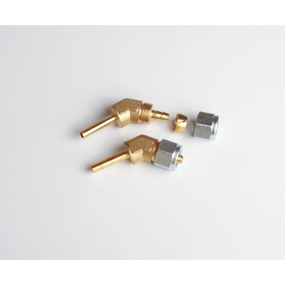 Kampas 135 PCV D8 16X1/D6